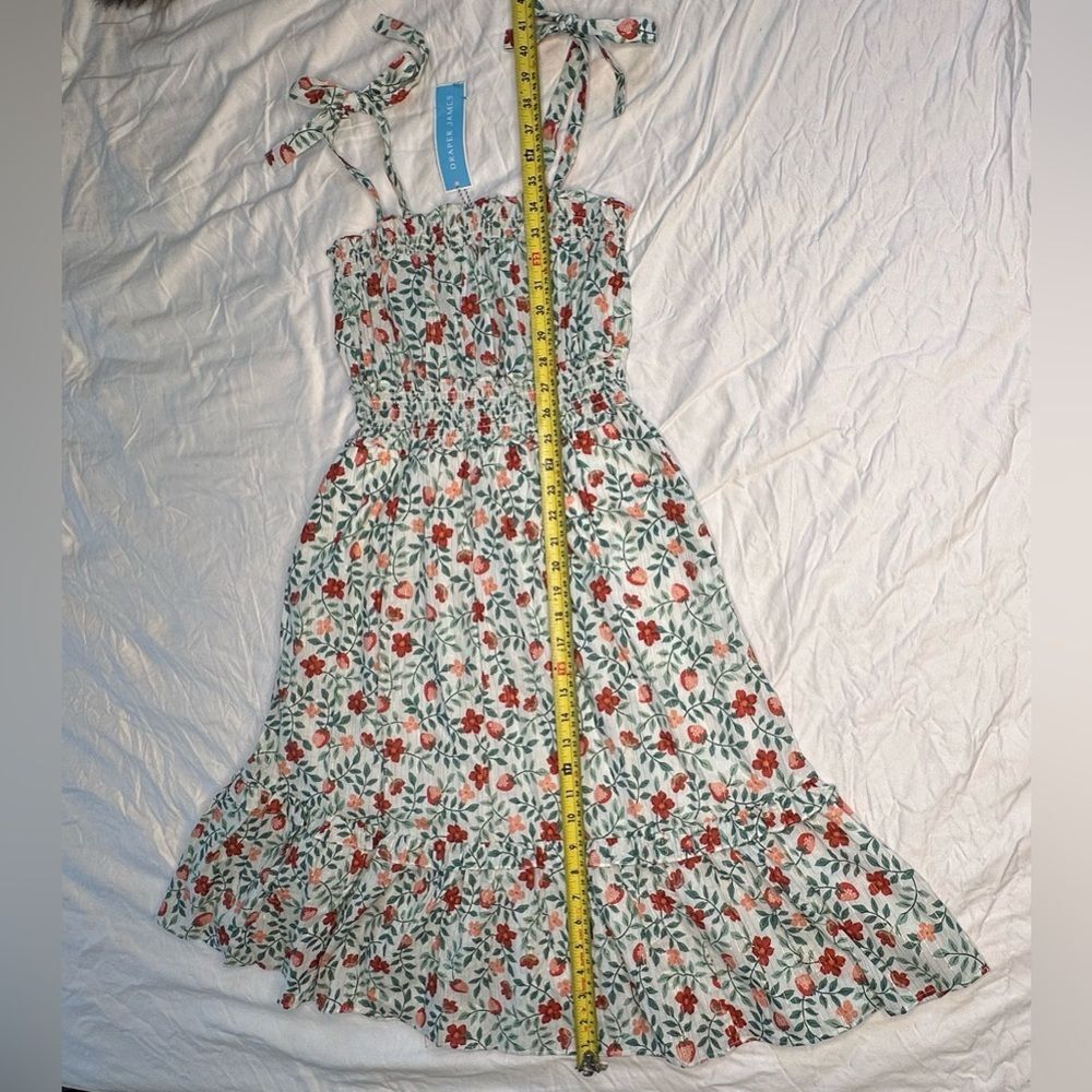 Draper James Taylor Smocked Waist Dress XS NWT Strawberry Floral Cotton - Picture 9 of 11